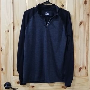 Old Navy Active sweatshirt